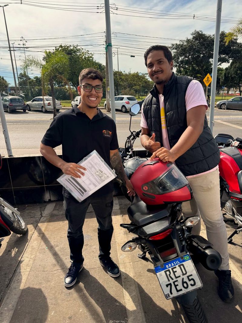 Entrega de moto real
